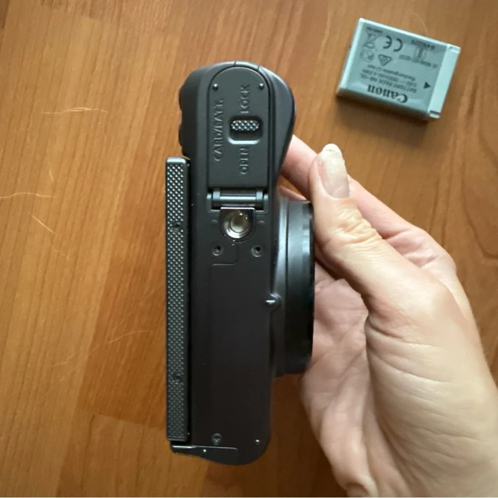 Canon SX730 HS Gray Digital vlogging Camera